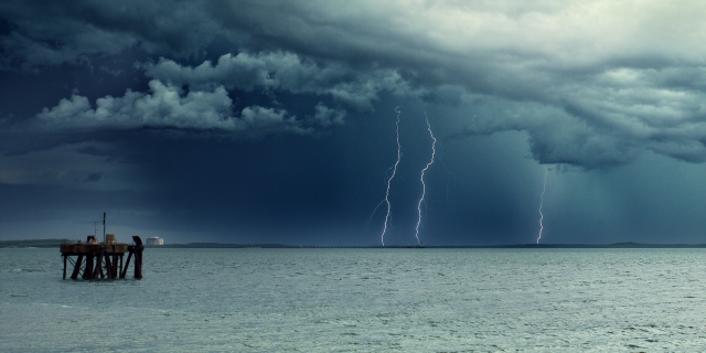Storm passing through Darwin harbour - Canon 5D Mark III, 17-40mm F4 L lens at 40mm. ISO 100, f9, 1/25th